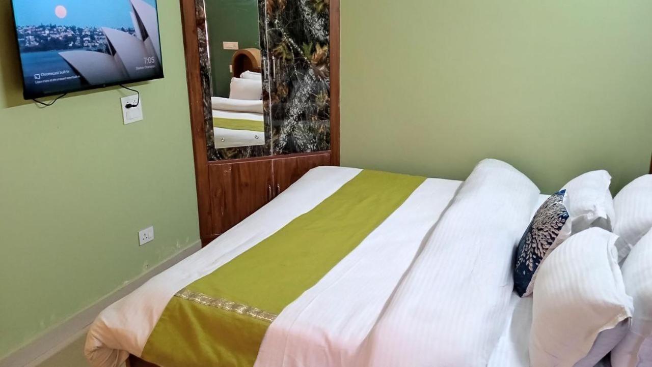 Prairie Lodge Shimla Esterno foto